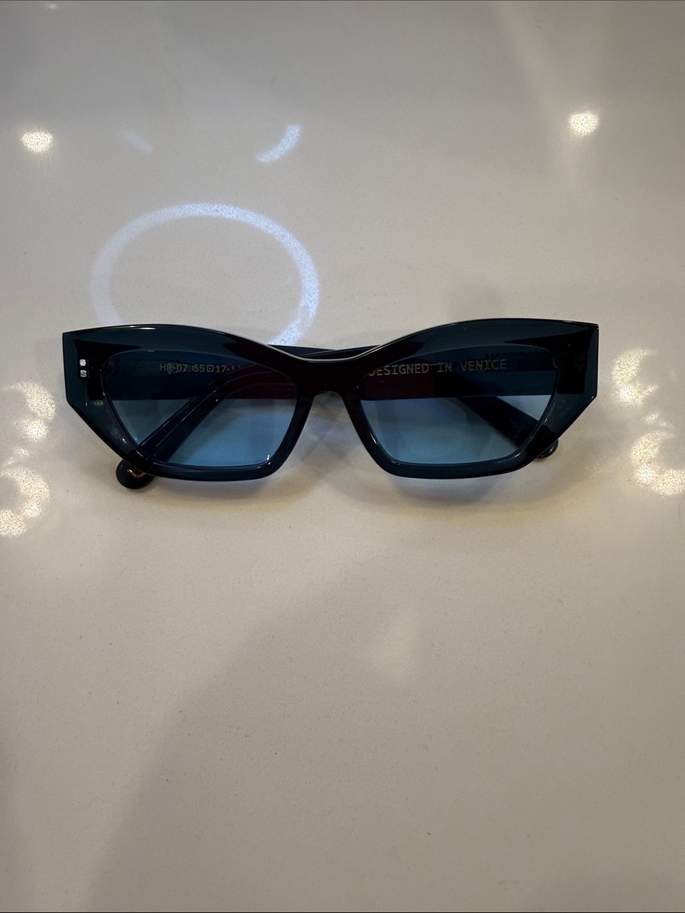 Women's Blue Cat-Eye Sunglasses - Sleek Designer Style